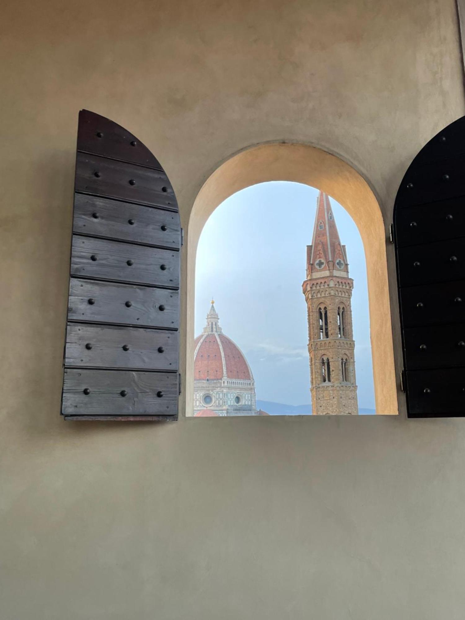 Cozy Santa Maria Novella Uffizi Duomo 2beds-2baths Apartamento Florencia