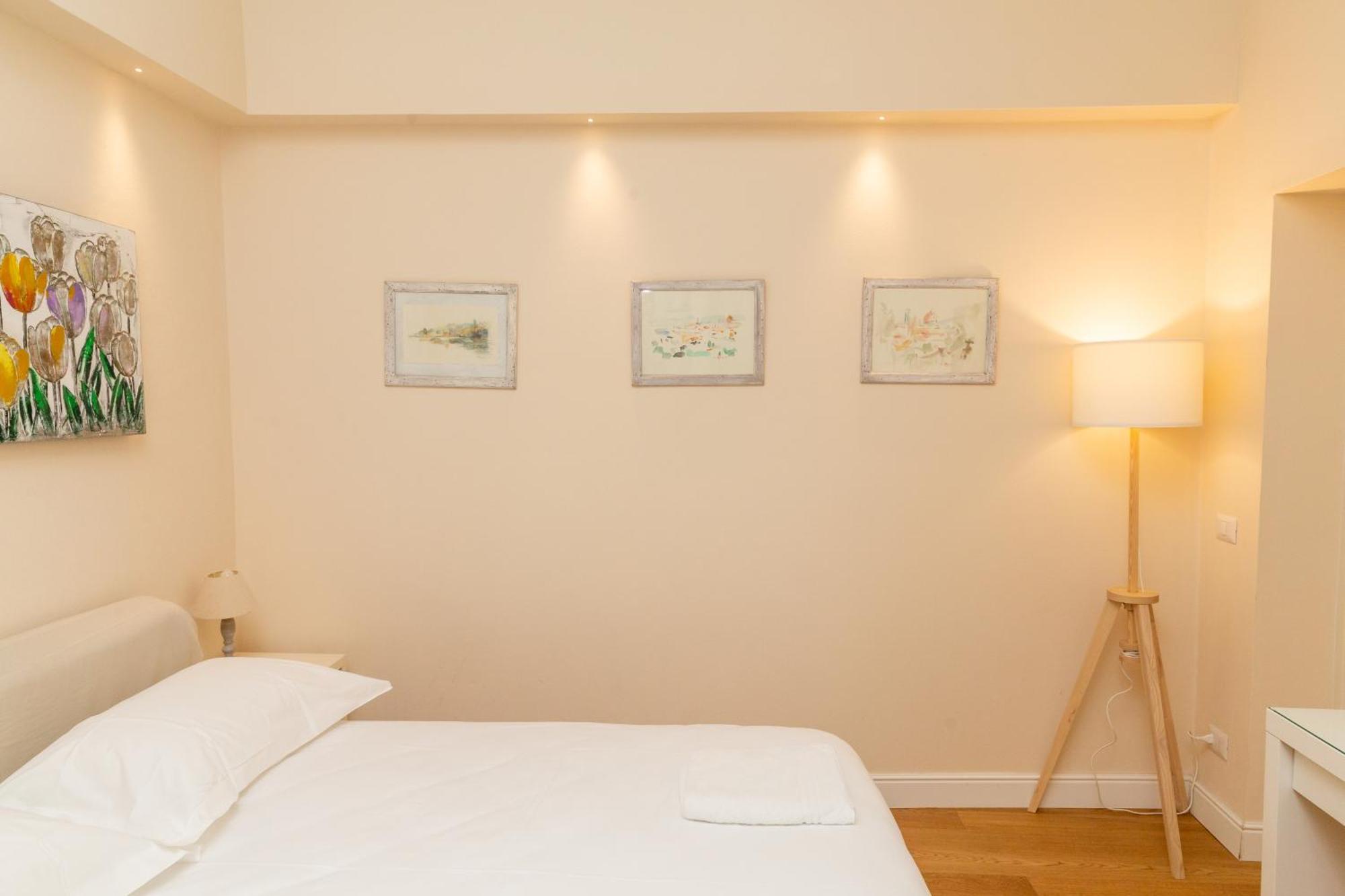 Apartamento Cozy Santa Maria Novella Uffizi Duomo 2beds-2baths *