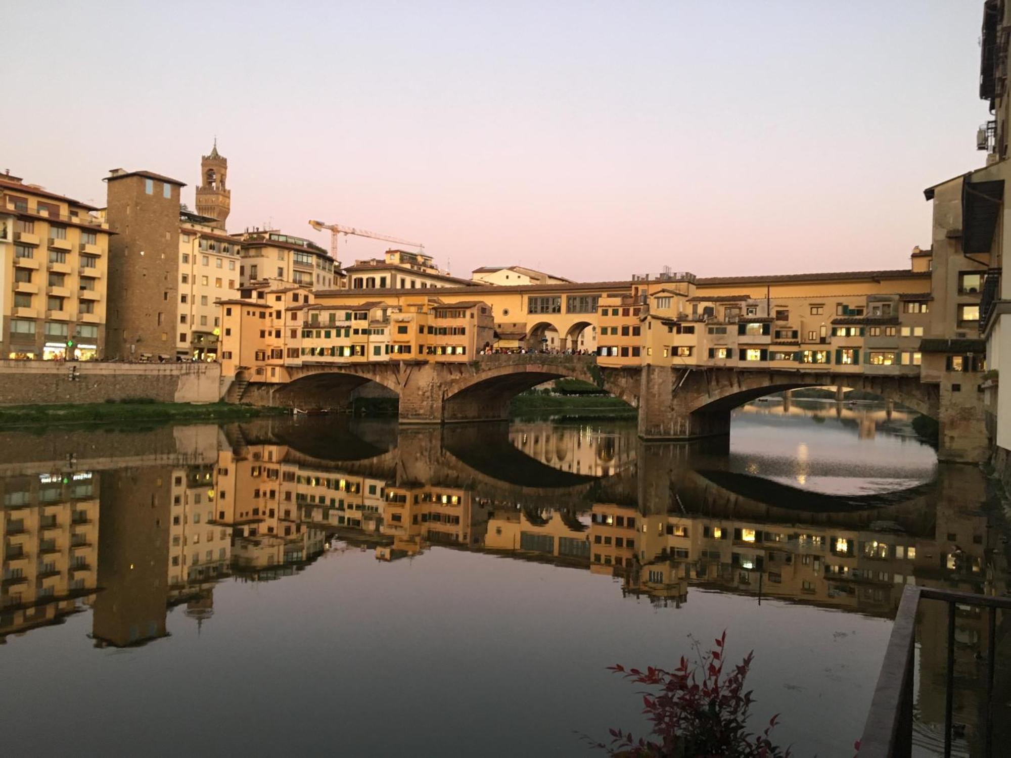 Cozy Santa Maria Novella Uffizi Duomo 2beds-2baths *